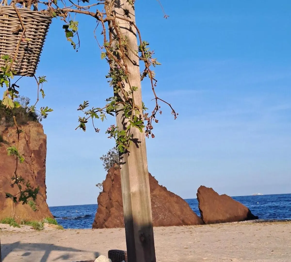 Joli 2 Pieces En Bord De Mer Théoule-sur-Mer 0*,  Francia